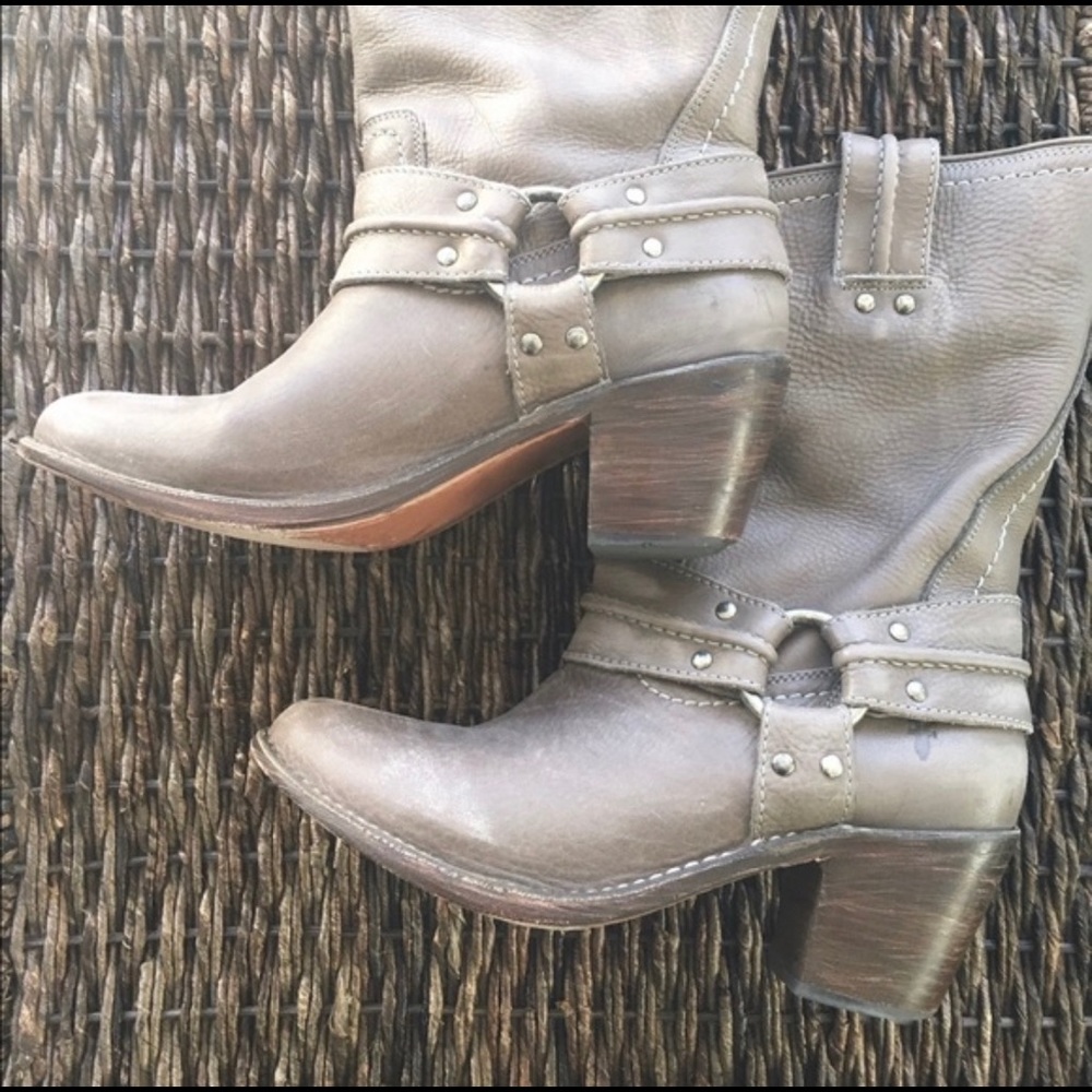 Frye Western style boots
